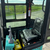 Mini-pelle HT10 – Cabine